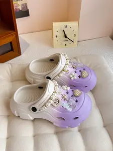 Girls' Fashionable Colorful Floral Decor Wooden Clogs, Lightweight Non-Slip EVA Soft Sole, Breathable Comfort for Beach and Outdoor Play