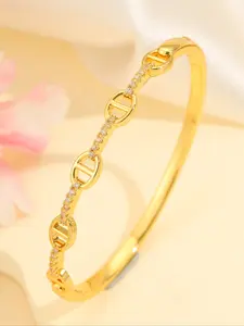 Elegant Pig Nose Shape Bracelet, Daily Commute Accessory, Classical Style, Perfect for Everyday Wear, Unique Design Hand Jewelry