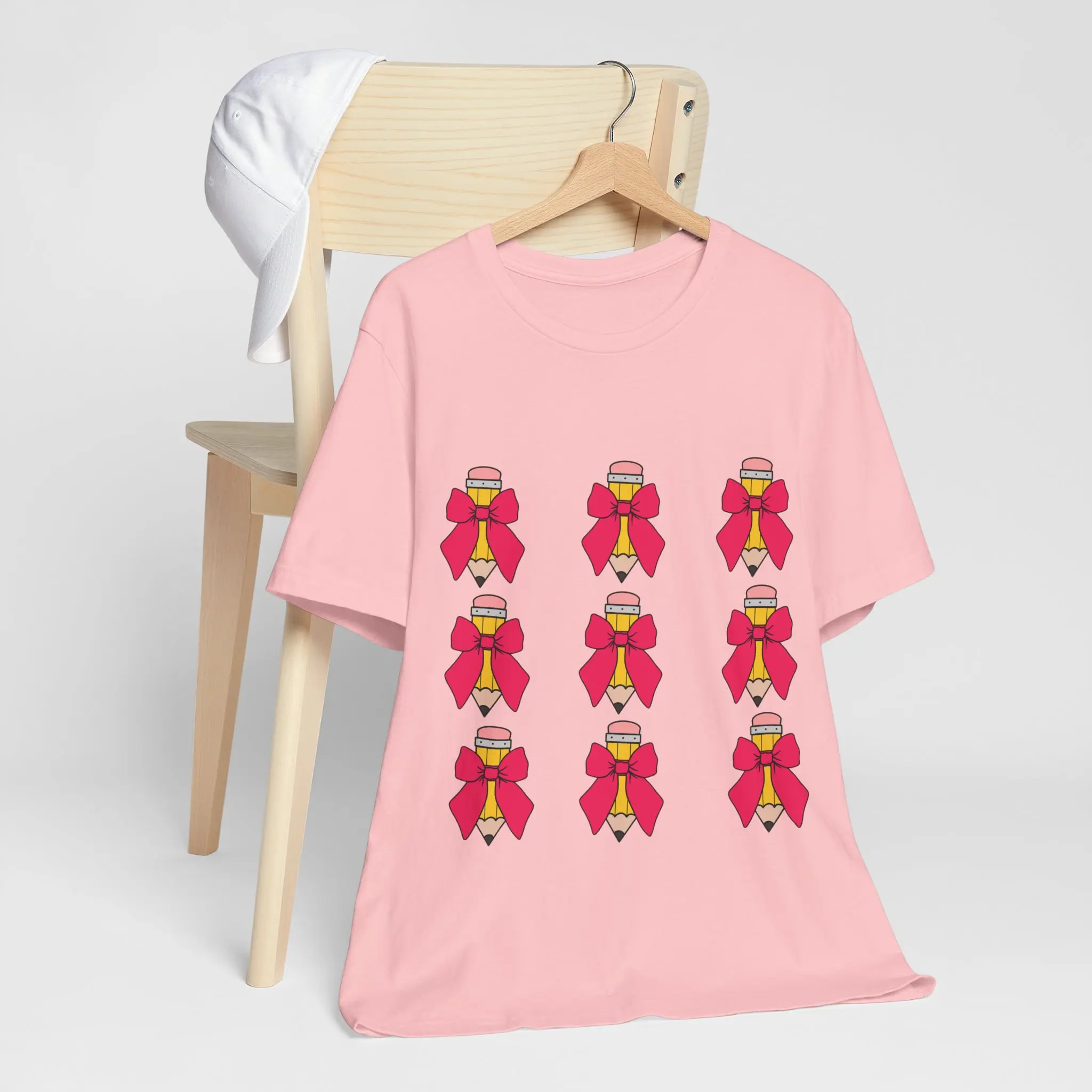 Techers Back to School Unisex Cotton Tee with Colorful Ribbon Design, Casual Wear, Gift for Teacher, student, Birthday Celebration, Holiday Apparel