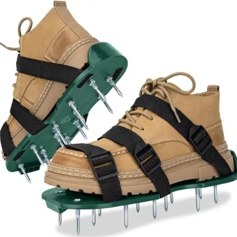 Lawn Aeration Shoes, Garden Grass Loosening Spike Shoe, Inflatable Lawn Tool, Self-Leveling Epoxy Gardening Equipment, Lawn Aerator, Lawn Care Equipment, Activities