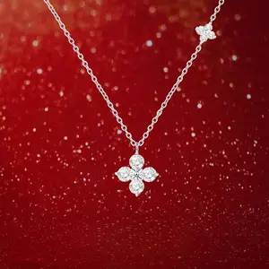 Diamond-Encrusted Four-Leaf Clover Necklace For Women, Light Luxury Niche Clavicle Chain, New High-End Silver-Plated Necklace With Moissanite