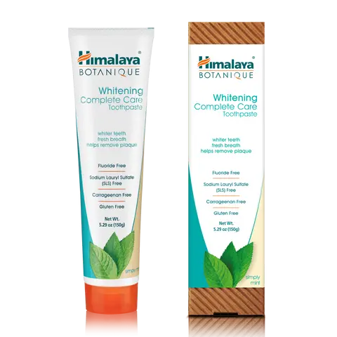 Himalaya Botanique Complete Care Whitening Toothpaste, Simply Mint, for a Clean Mouth, Whiter Teeth and Fresh Breath, 5.29 oz