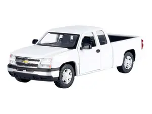 2006 Chevrolet Silverado 1500 – White Diecast 1:25 Scale Model - Motormax 79393WH
