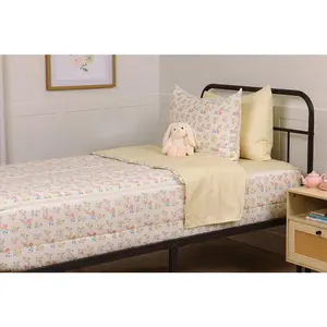 Gingham Garden Zipper Bedding
