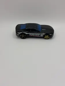 Hot Wheels 10 Camaro SS Diecast