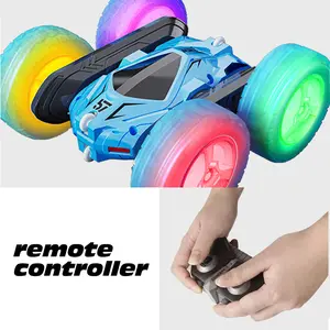 【Christmas gift】remote control car, RC cars double-sided 360 ° rotating car toys, gesture sensing remote control stunt car with headlights wheel lights, 2 in 1 water gun + bubble gun, ideal birthday gift for boys and girls! Christmas gifts, party toys!