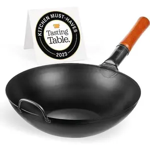 Carbon Steel Wok Pan – 13,5 “ Stir Fry Pans - Chinese Wok with Flat Bottom Pow Wok - Traditional Japanese Woks - Black Carbon Steel Cookware Wooden