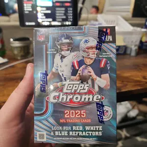 2025 TOPPS CHROME FOOTBALL VALUE BOX