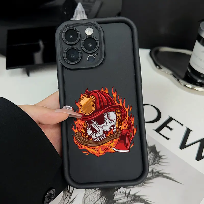 Stylish Skeleton Firefighter Pattern Man's Phone Case for iPhone 16 15 14 Pro Max 13 12 11 XR XS Plus E Shockproof Drop Protection Rugged Durable Silicone Cover Cellphone Protective Smartphone Casing
