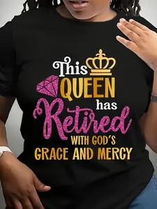 Retired Queen Graphic Tee - Comfortable Crew Neck, Short Sleeve, Casual Summer Top for Women - Funny Retirement Gift Idea, Relaxed Fit, Soft Fabric, Graphic Print T-Shirt