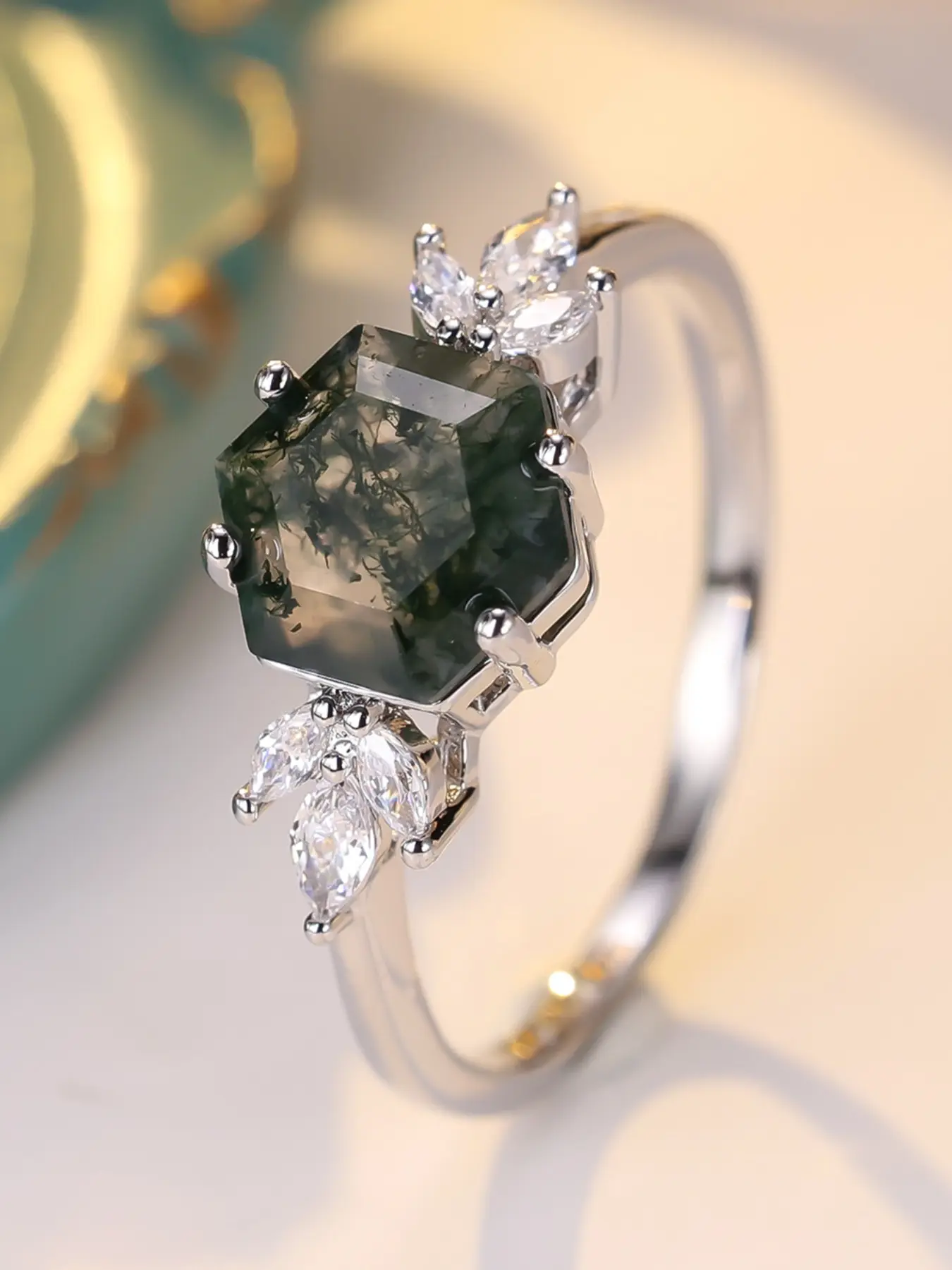 Elegant Imitation Seagrass Agate Rings with Metal Coating for Women, Beautiful Rings, Everyday Ring, Glittering Ring, Bride Engagement Ring Perfect Birthdays & Anniversaries Gift for Daily Wear, Unique Jewelry for Her