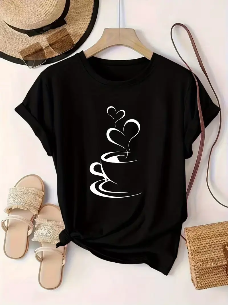 "Coffee Heart Steam" pattern T-shirt - Fun coffee cup print, with Bohemian-style embellishments. Personalized short-sleeved T-shirt. Casual style. Suitable for daily outings and gatherings.