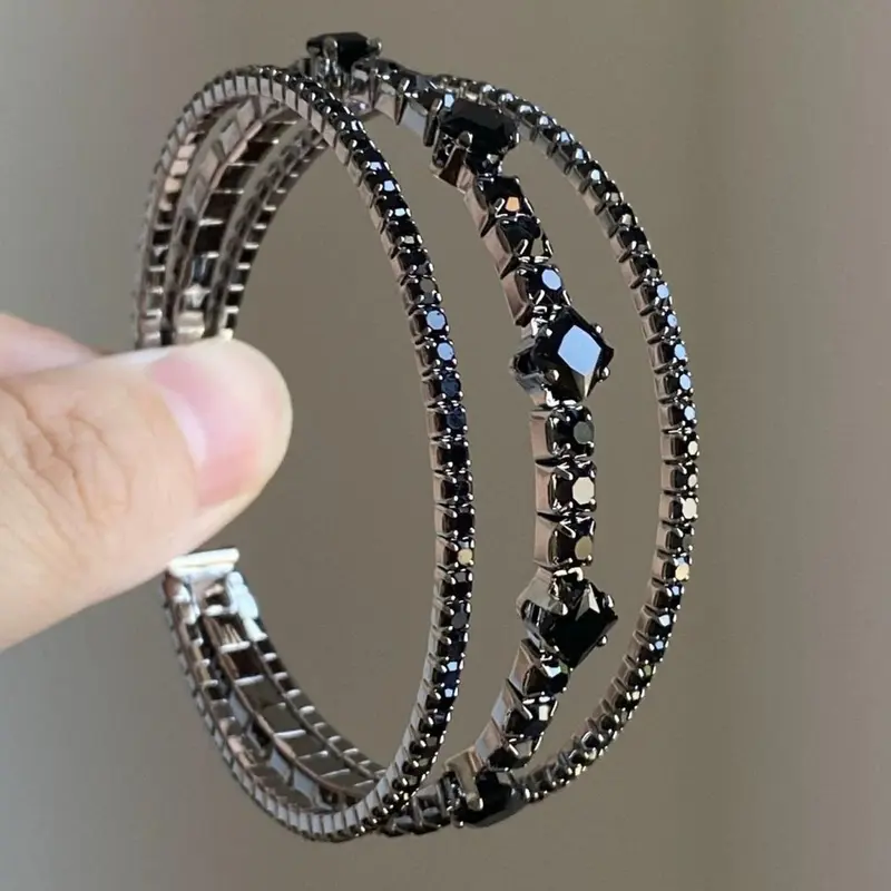 Fashionable Geometric Black Rhinestone Multi-layer Open Zinc Alloy Bracelet for Women, Simple and Elegant Temperament, Versatile Party Bracelet for Daily Use, Trendy Bangle, Rhinestone Decor Bangles, Bangle Jewelry, Rhinestone Decorated Bracelet