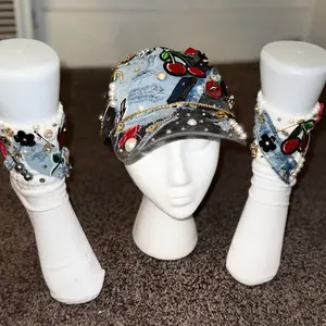 Junk hat and socks set