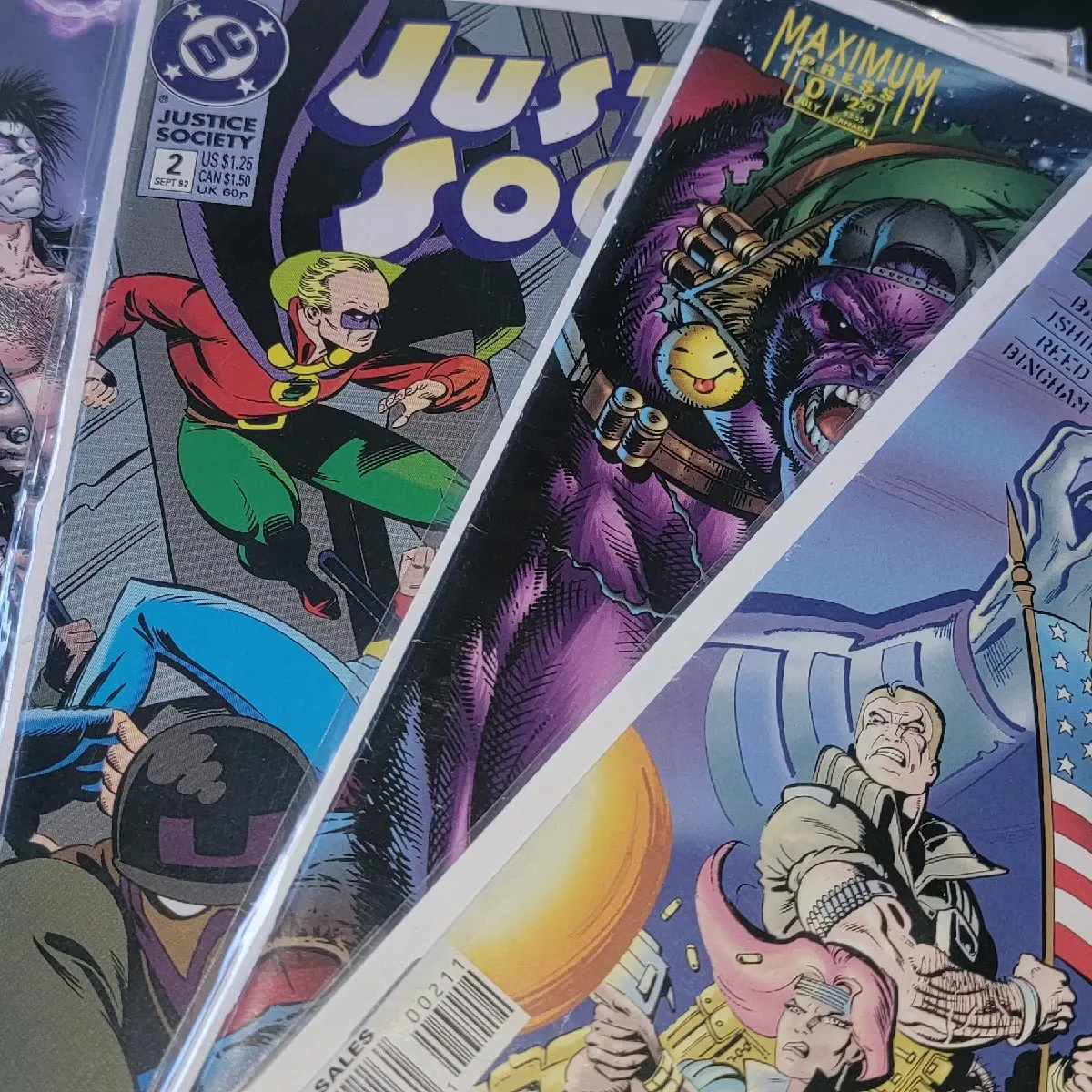 Comic Book Grab Bag - 5 Issues per Unit - Support Independent Creators sales help find my own publishing efforts.