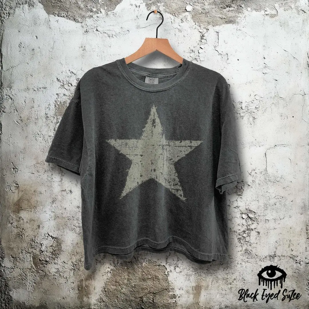 Vintage Star Shirt, Distressed Star Tee, Rustic Americana Shirt, Minimalist Star Graphic Tee, Comfort Colors Boxy Crop Top