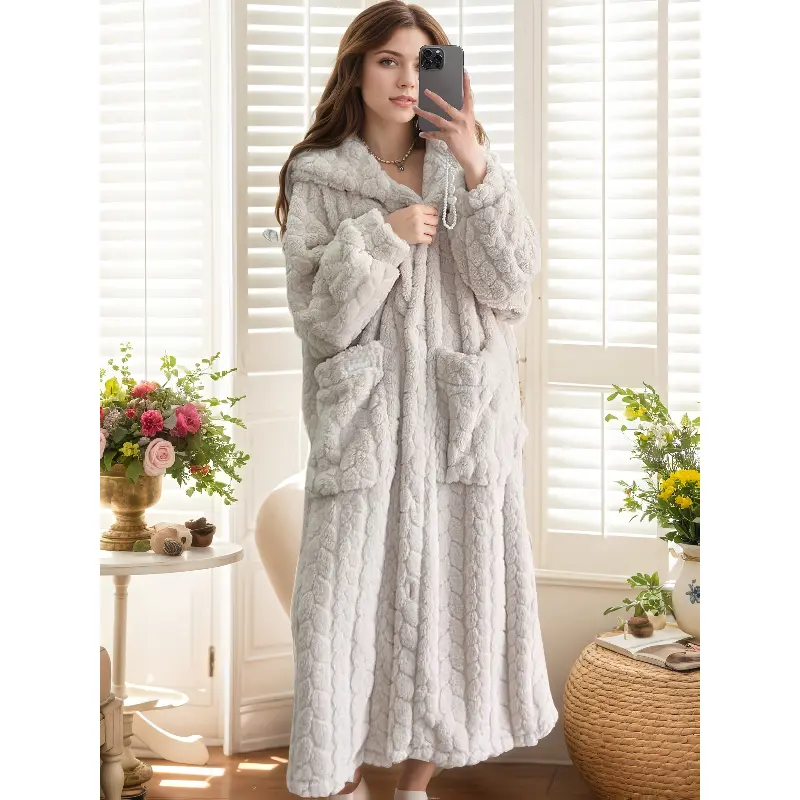 Women's Comfortable Coral Fleece Hooded Robe - Warm Soft Casual Dress with Pockets, Machine Washable - Perfect Choice for Autumn and Winter Seasons