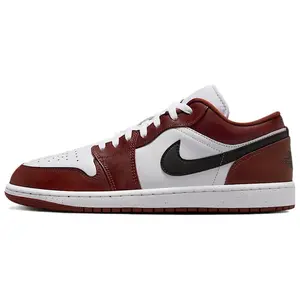 Air Jordan 1 Low SE 'Dark Pony'