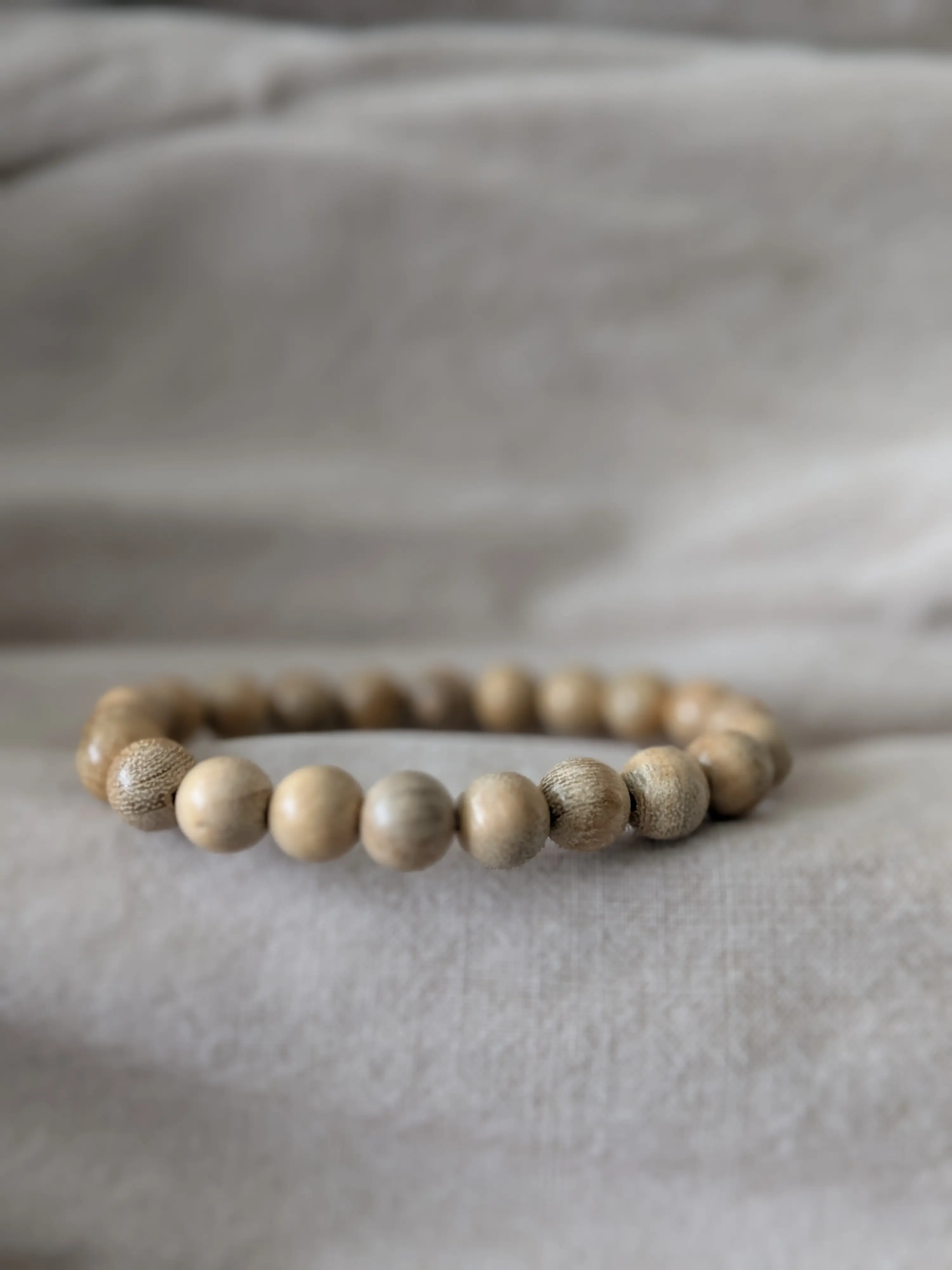 RELAX Milkwood 18cm 8mm Buddhist Prayer Wood Bead Mala Wrist Bracelet for Relaxation and Prayer Handcrafted in Thai Mountains