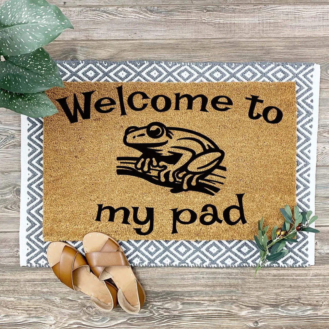 Funny Doormat - Welcome To My Pad - Frog Doormat - Tree Frog - Toad - Welcome Mat - Unique Gift - - First Home 3502zz
