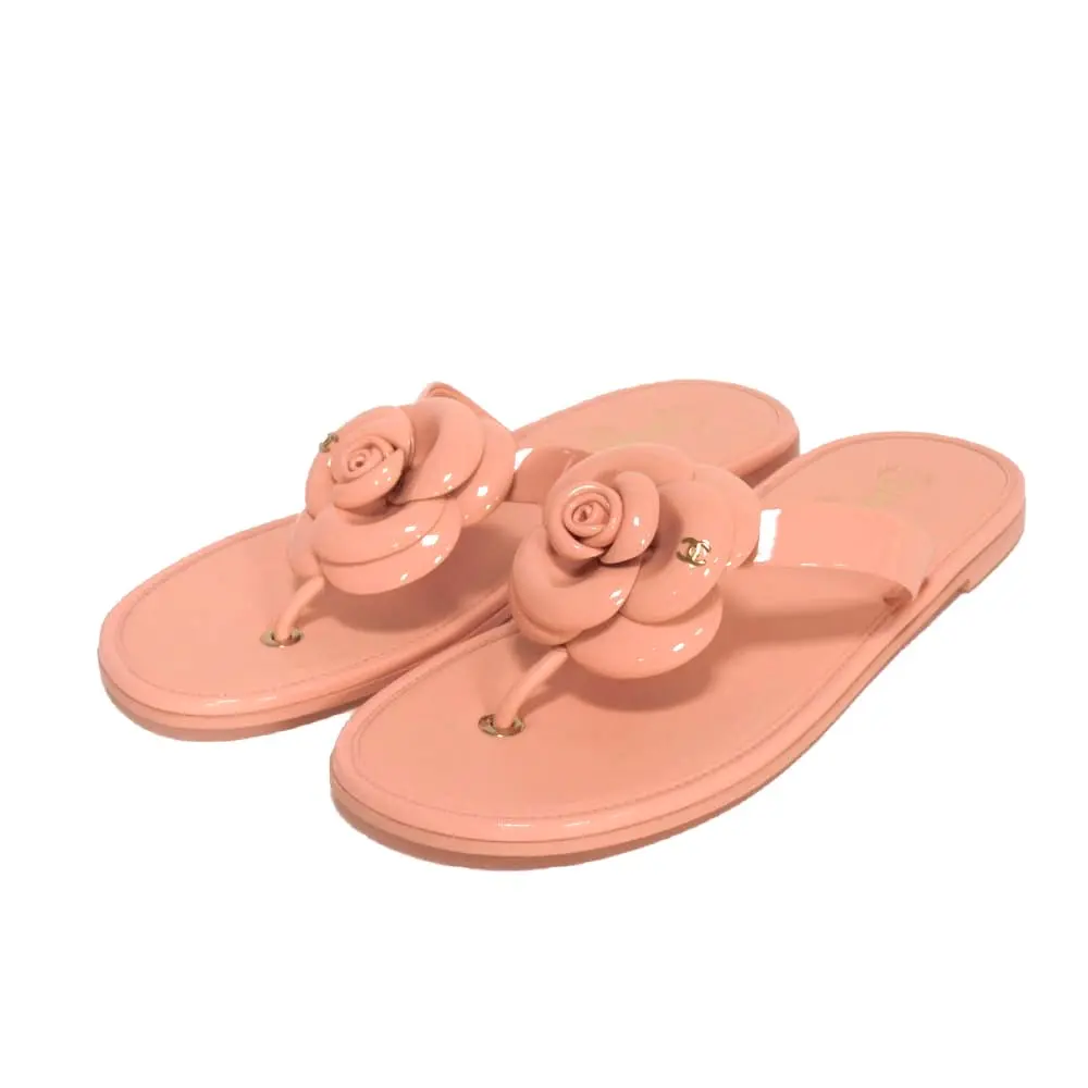 Pre-owned CHANEL Patent Leather Small Leather Goods Camellia Flower Patent Calfskin Thong Sandals