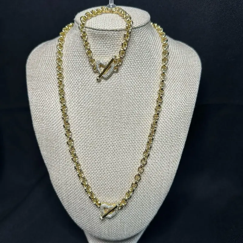 Women's Elegant Matching Jewelry Set - Linked by Love Necklace and Bracelet