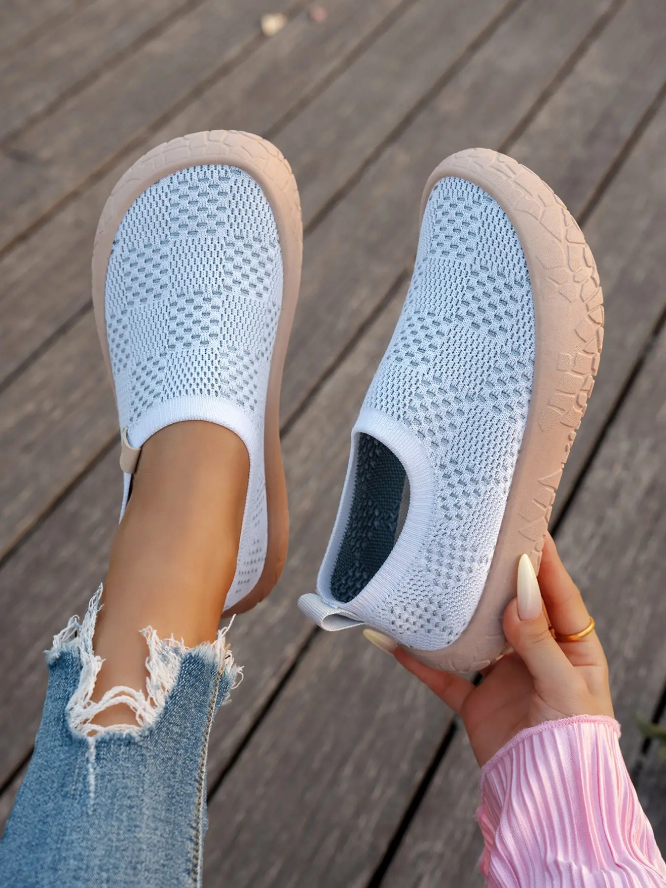 Women's Sporty Casual Shoes Spring Autumn New Thick Sole Height Increasing Lightweight Breathable Anti-Slip Soft Bottom Comfort Walking Shoes Walking Shoes Mesh Versatile Walking Shoes Breathable Lightweight Footwear