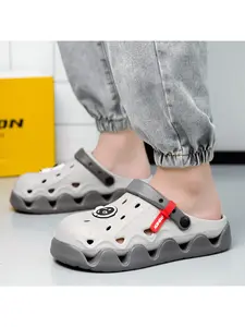 Men's Clogs with Astronaut Cartoon Decor, Wavy Thick Sole, Adjustable Strap, Two-Tone Hollow Breathable for Daily Casual Wear