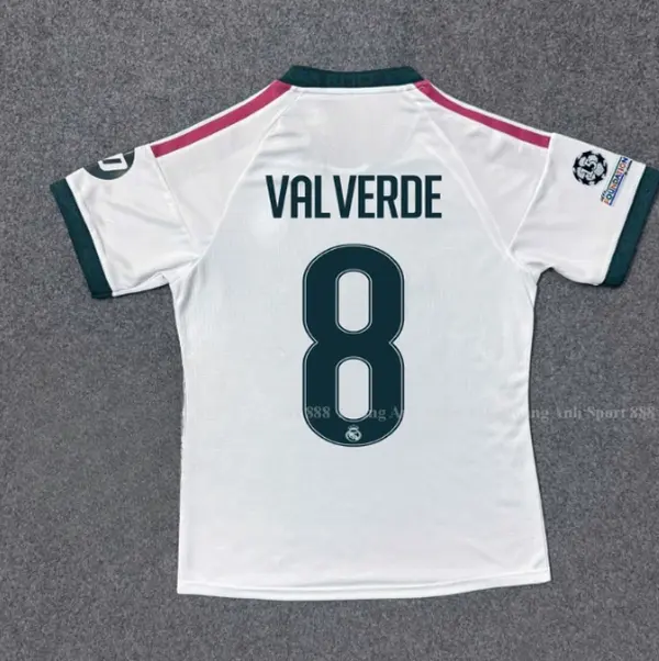 Classic Soccer Jersey – Lightweight Football Shirt, Breathable Quick-Dry Sportswear for Men, Women