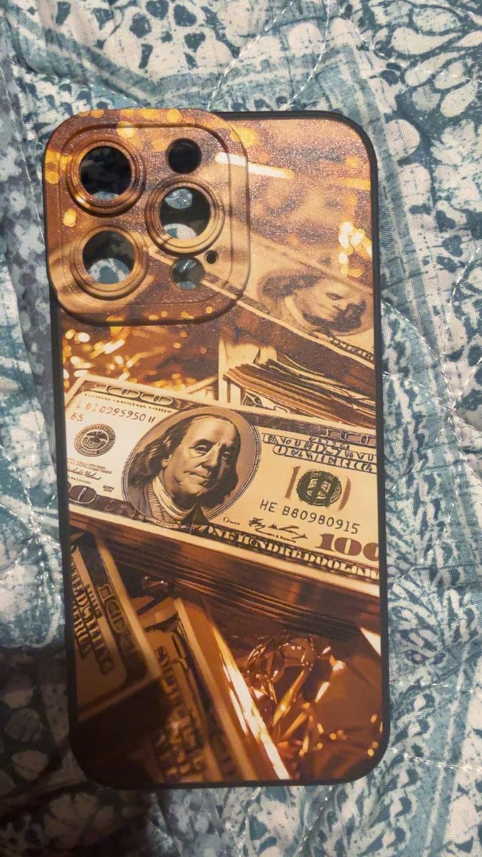 Item: black, iPhone16PROMAX