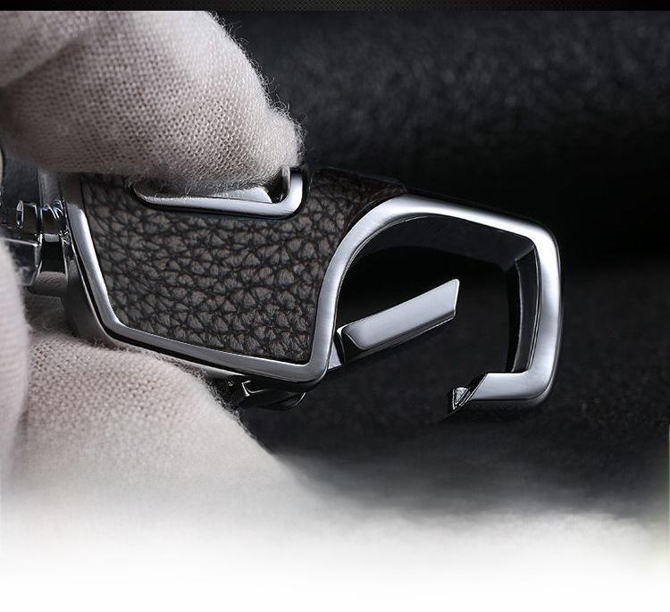 3-Pcs Metal Construction Keychain with Detachable Key Rings Stainless Steel Keychain for Car Keys Gift for Men Women Business Accessories Travel Essentials Heavy Duty PU Leather Keychain 3-Pack