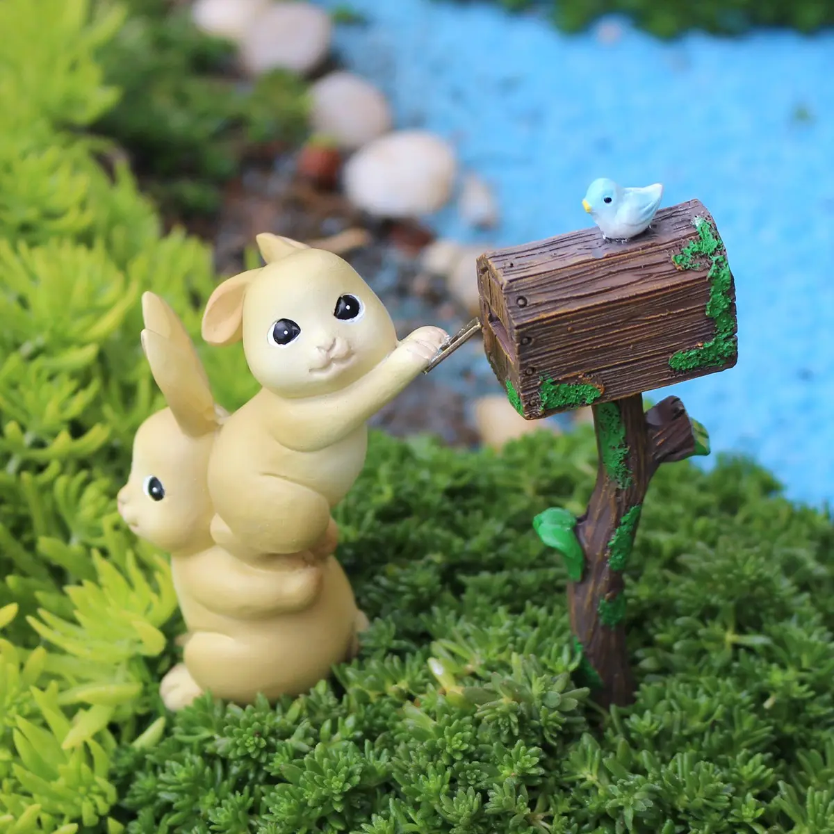 2pcs Fairy Tale Scene Setters, Easter Bunny and Envelope Box Resin Garden Decorations, Outdoor Garden Bonsai Ornaments, Multi-Occasion Use