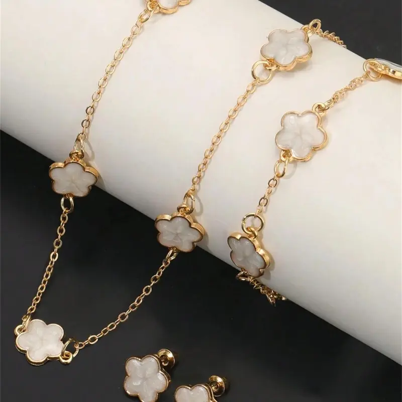 Five Leaf Clover Design Matching Elegant Jewelry Set, Including Necklace & Bracelet & Earrings, Fashion Vintage Jewelry Set for Party, Daily Clothing Decor, Fashionable Jewelry Set, Trendy Jewelry Set, Cute Jewelry, Jewellery, Costume Jewelry Set