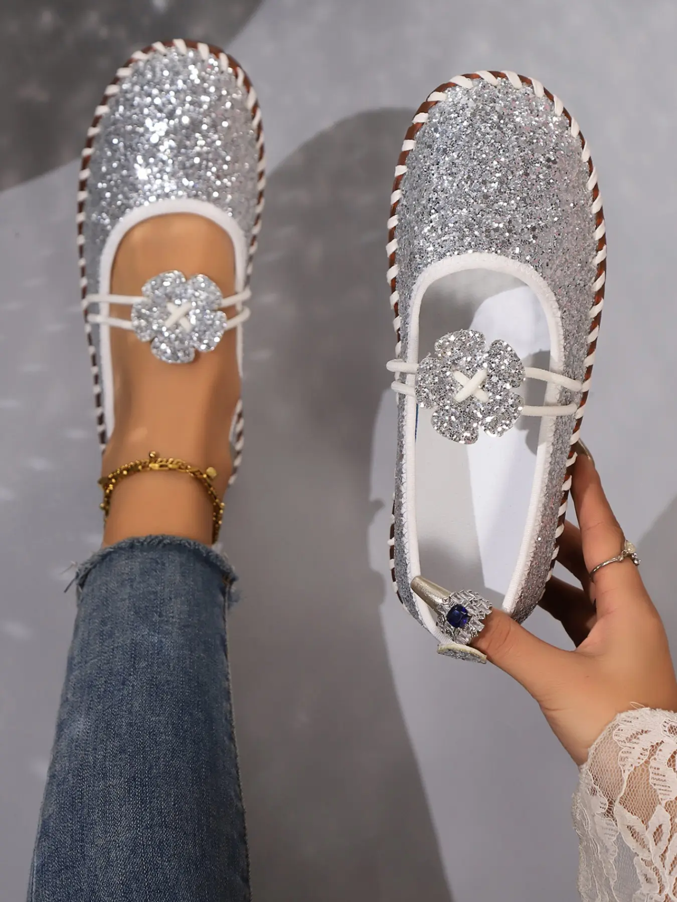 Women's Sequin Shimmer Flower Mary Jane Shoes, Soft Sole Slip-On Flat Shoes, Anti-Slip Casual Lazy Person Shoes, Comfortable and Stylish Flats Shoes