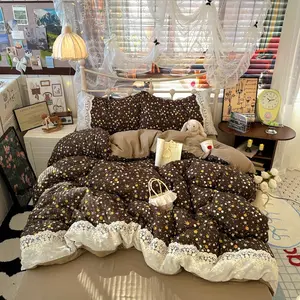 New 3pc Brown floral duvet cover three piece set (1PC duvet cover+2PC pillowcase), soft and skin friendly pillowcase, small, fresh and simple style, dual color double-sided usable duvet cover, light luxury lace craftsmanship