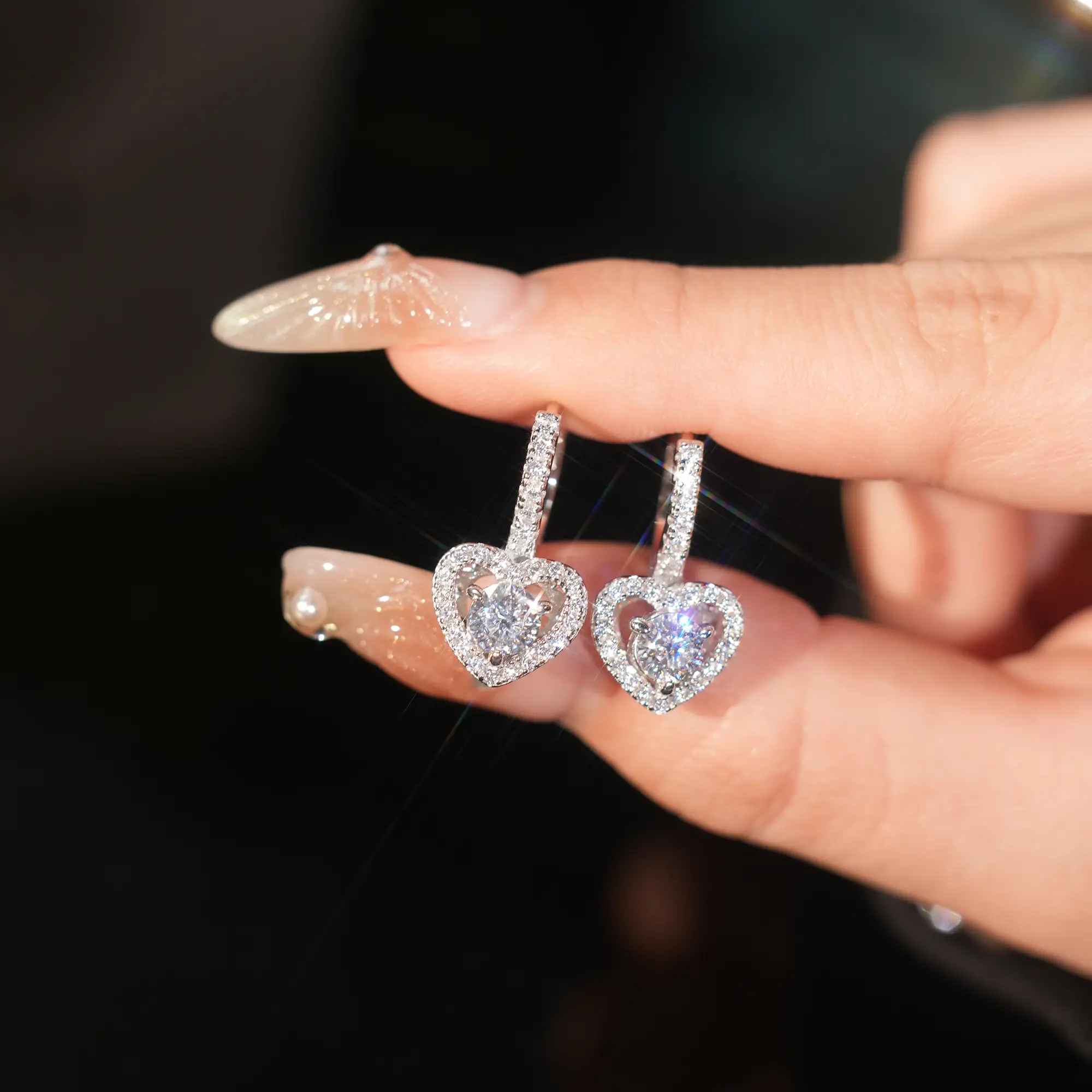 【3.8 Huggie】Adorable Heart shape Lever Back Huggie Synthetic Moissanite Earrings in 925 Sterling Silver 1CT TOTAL