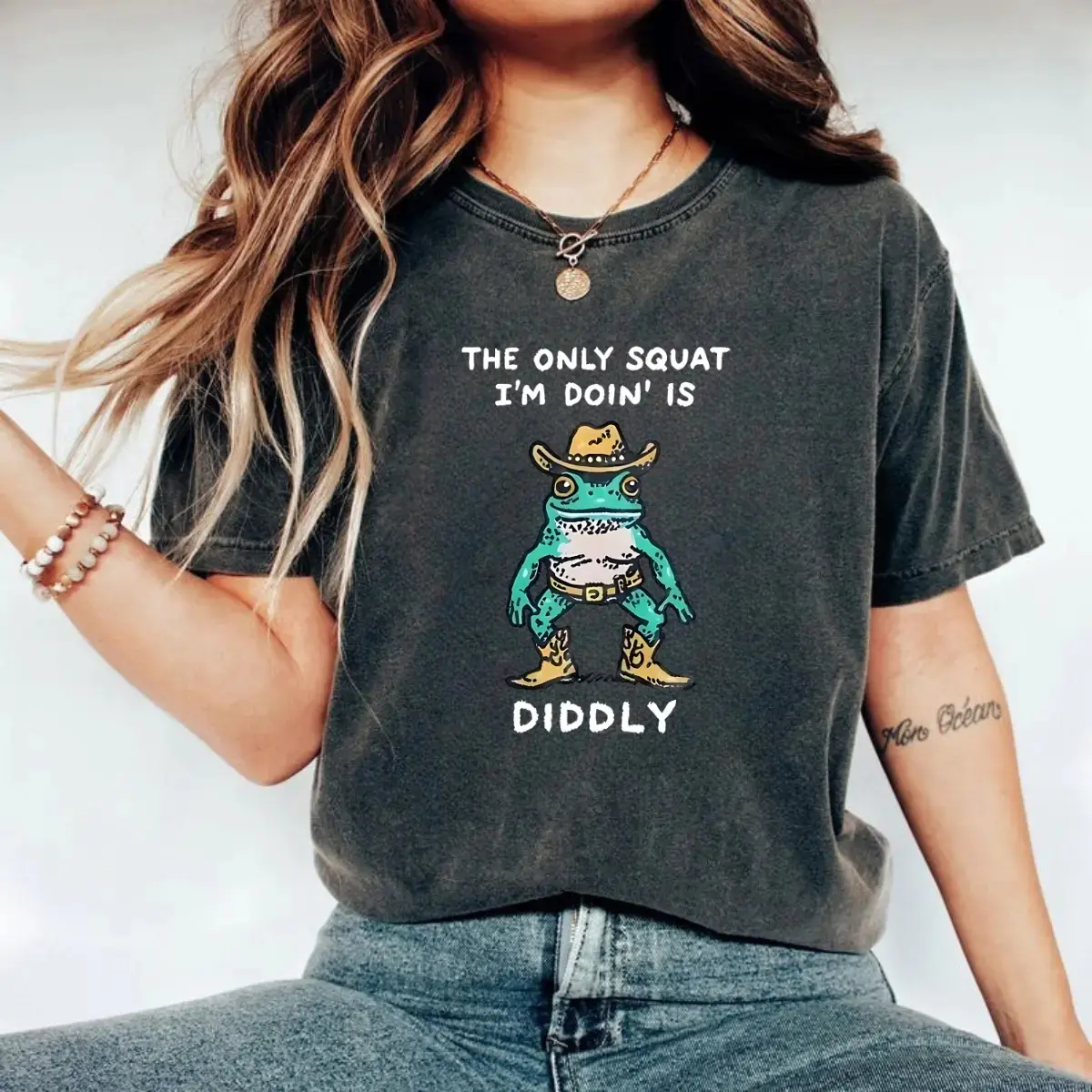 Comfort Colors Funny Cowboy Frog Meme Vintage T-shirt For Men Women Sarcastic Gym Workout Gift - TrendWear USA