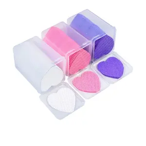Lint Free Heart Shape Nail Wipes, 600 PCS Eyelash Extension Glue Wipes, Lash Glue Cleaning Pads, Cotton Pads for Cleaning Tweezers and Glue Bottle Nozzle, Dry Pads for Lash Extension (White, Pink, Purple)  3pk w/ 200 pcs each pk Remover Wipes Pack