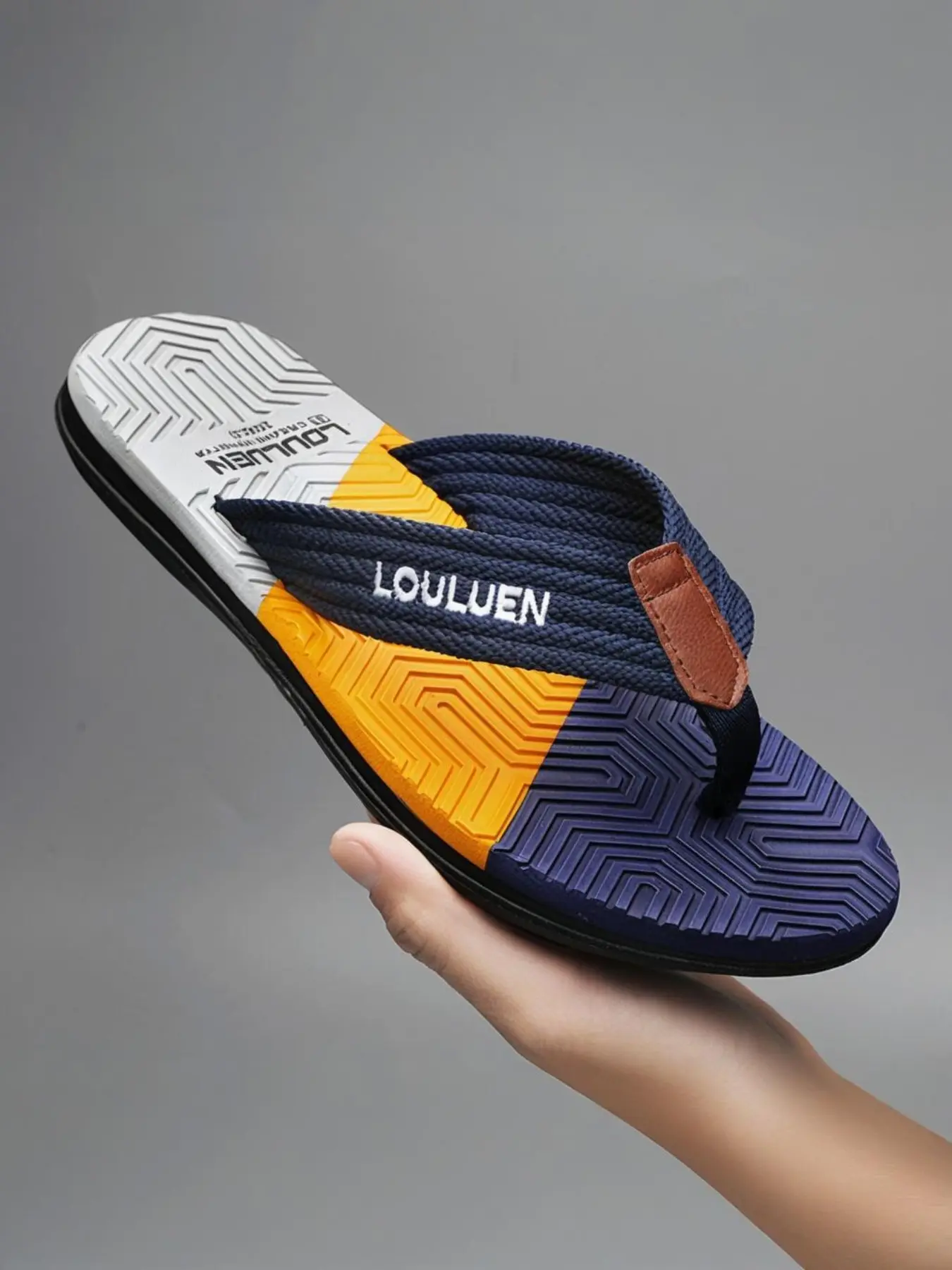 Men's beach flip flops, fashionable flip flops, high quality summer flip flops, fashion breathable beach flip flops, outdoor summer slippers, Sandal, Footwear