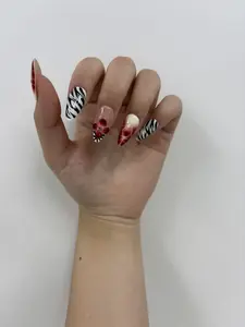 Holly(12286)gc.$30 for 5 pairs press‑on nails random box！Random stylish designs, click link to get your surprise～