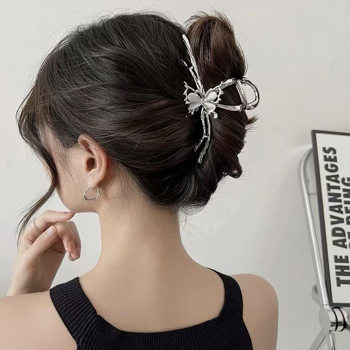 Buy 59$ Get 1 Free Random! Y2K Metal Hair Claw Clips Blind Box, Random Mix Style (Fairy/Spider/Heart/Bow), Silver Gold Punk Hair Clips for Women, Strong Hold Shark Clips Accessories