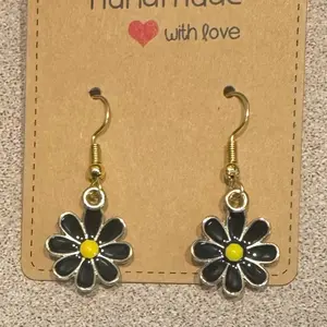 Handmade Dangle Earrings- BLACK FLOWER, GOLD