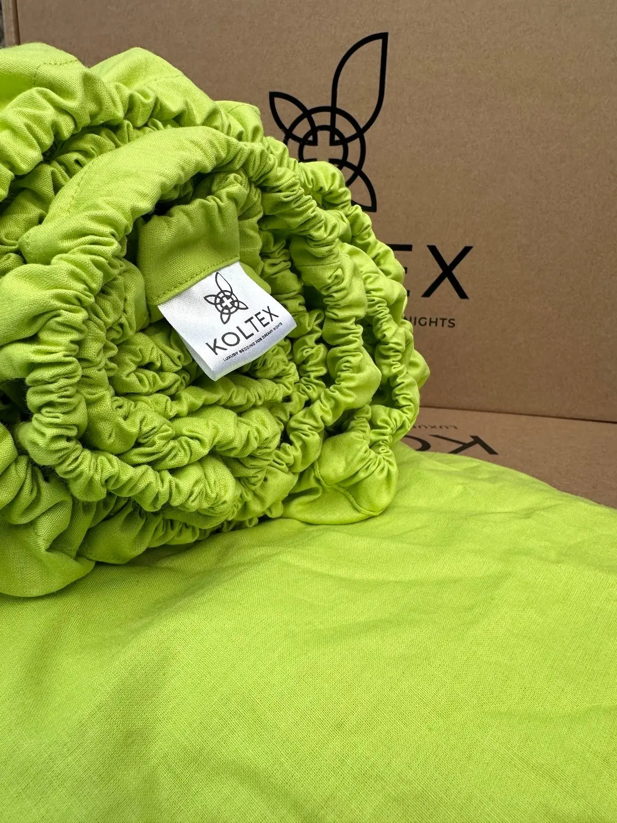 Koltex Natural Organic Fitted Sheets - Soft Breathable Cotton for Comfortable Sleep - Hypoallergenic & Eco-Friendly - 30cm Deep Fit - Safe Dyeing - Perfect for Sensitive Skin & Children