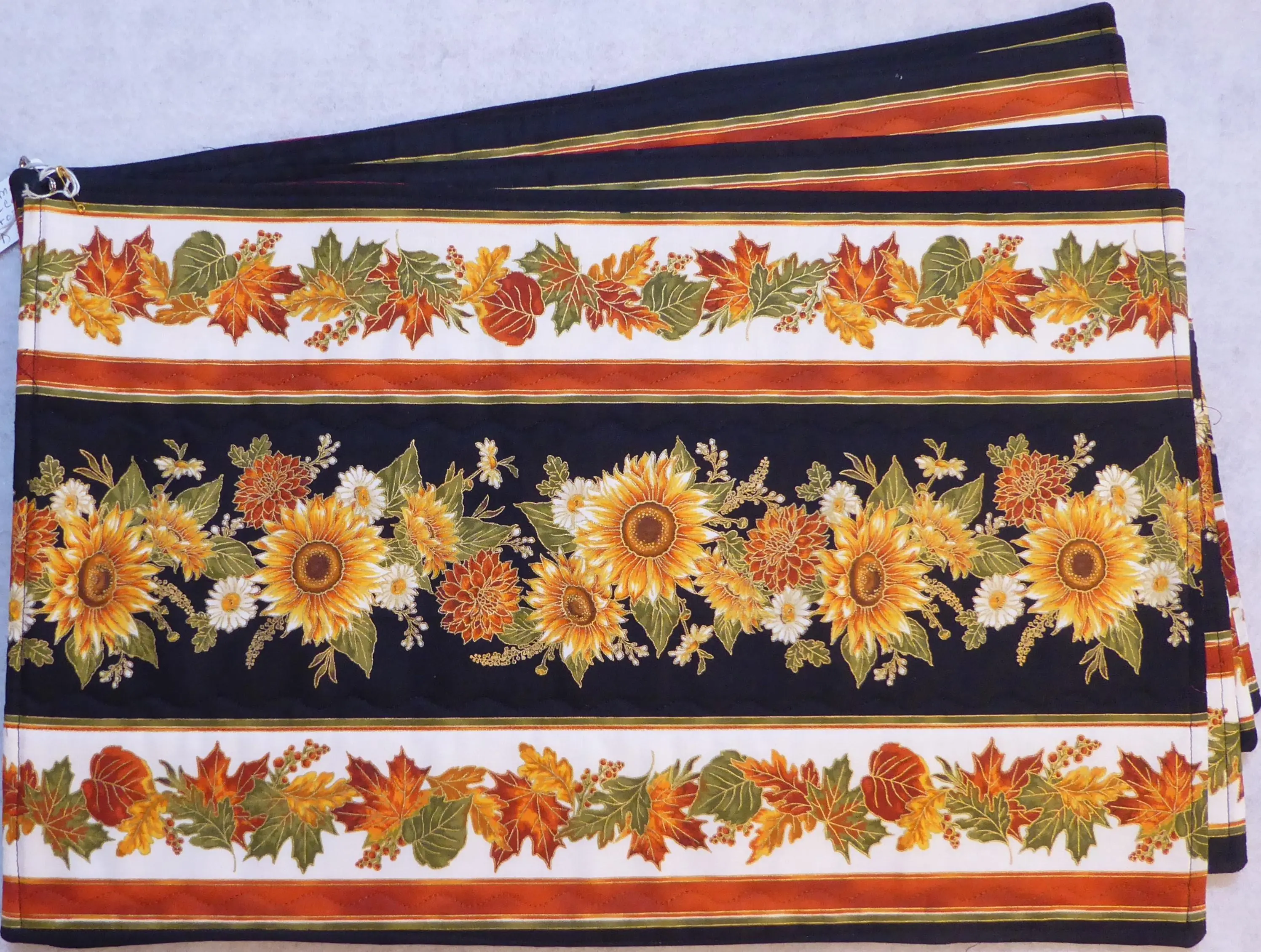 Beautiful Fall Placemat Set of 4  Autumn Bouquet Cotton Handmade Quilted by Sue