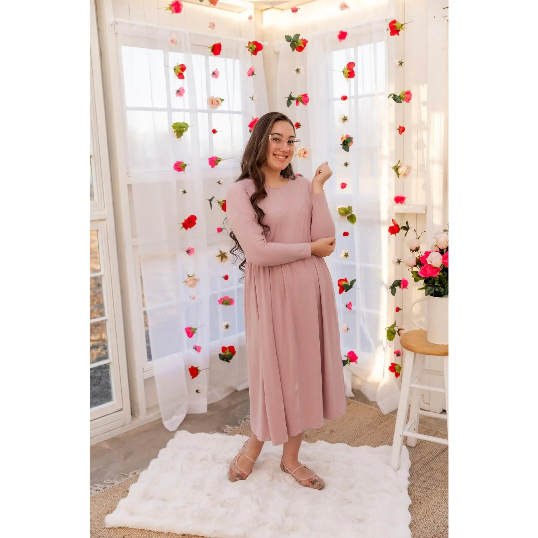 Modest Farah Midi Dress in Baby Pink