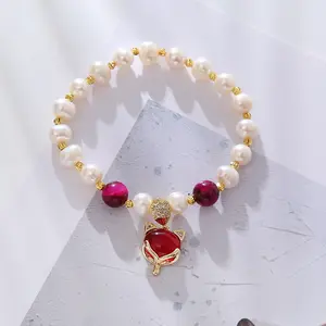 Natural Freshwater Pearl Bracelet Fox Design Fashionable Red Christmas Gift For Daily Wear