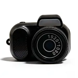 HD Mini Keychain Camera vintage micro design equipped with an 8GB memory card, supports 1080P resolution for retro snapshots. Features 6 built-in filters and a 0.96-inch HD micro retro video recorder, ideal for travel, study, and outdoor activities.Y3000