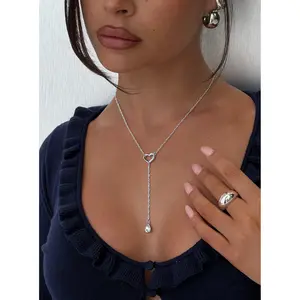 Reach Me Necklace Silver