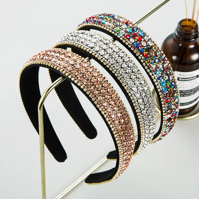 Padded Headband with Glamorous Crystal Rhinestones for Women, Retro Non-Slip Hair Accessory for Casual Wear, Engagement, or Ceremony, Birthday, Commute, Easy Match, Elegant
