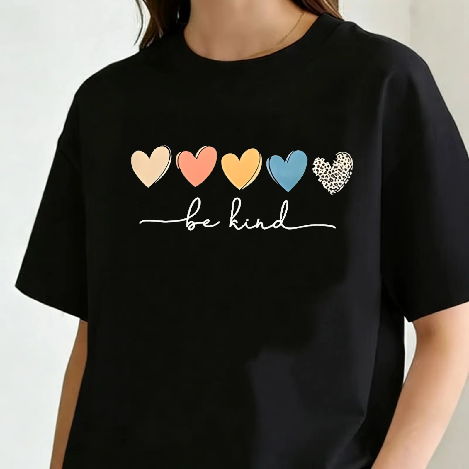 Women's Patterned Short-Sleeve Summer Tshirt - Lady's Casual Stylish Tee with Round Neck for Everyday Wear